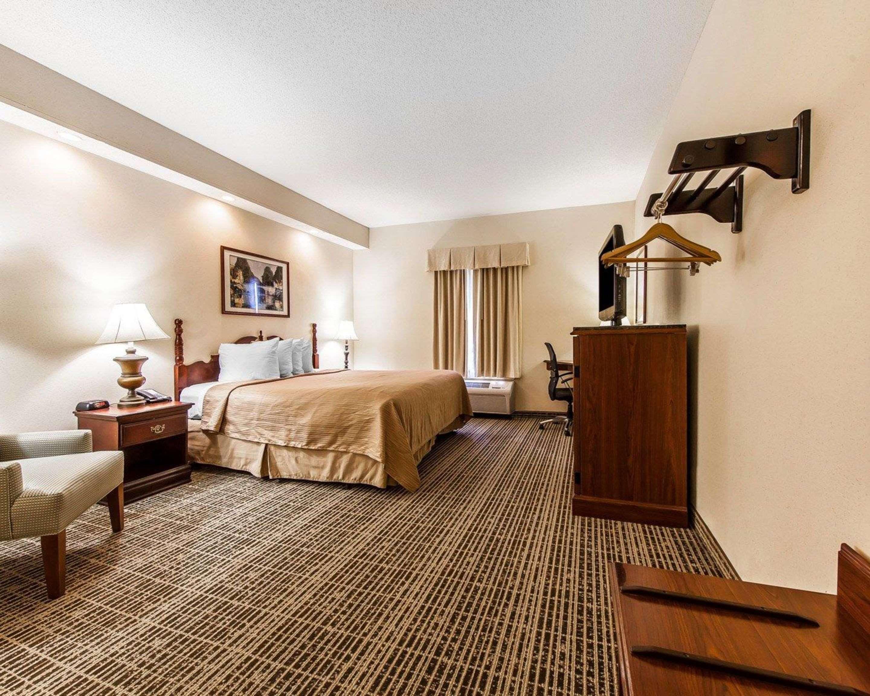 Quality Inn Oak Ridge Extérieur photo