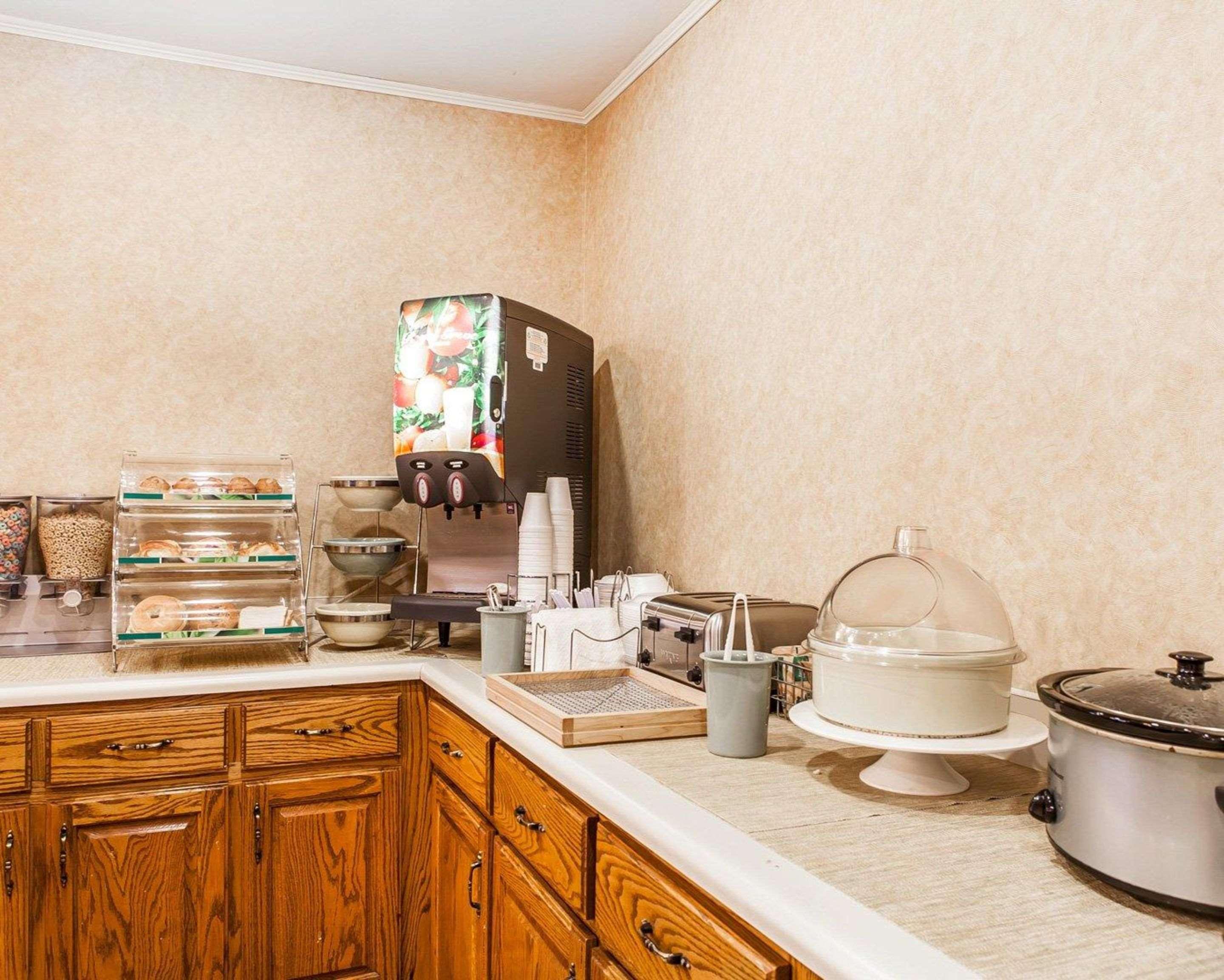 Quality Inn Oak Ridge Extérieur photo