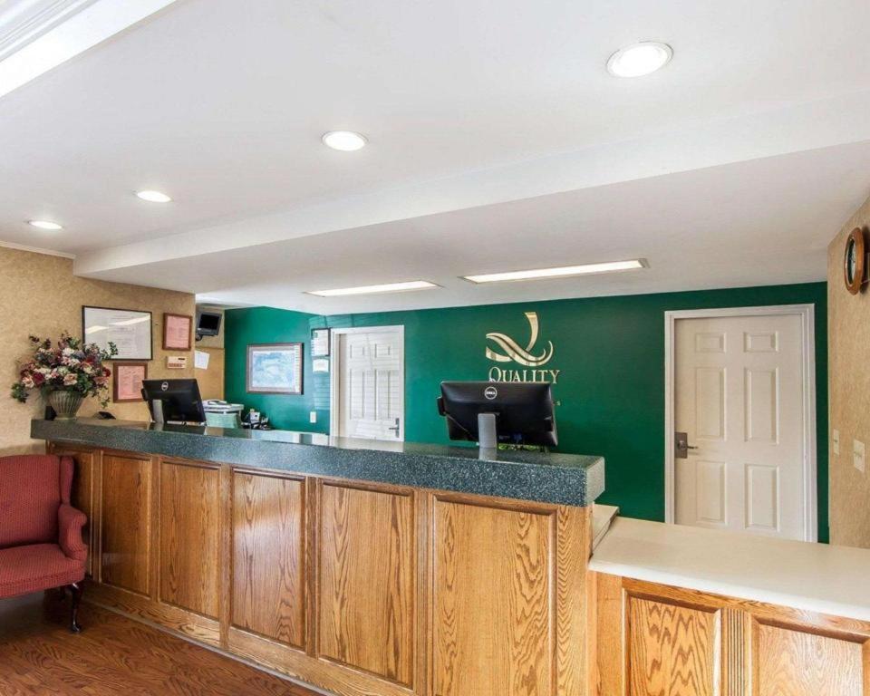 Quality Inn Oak Ridge Extérieur photo