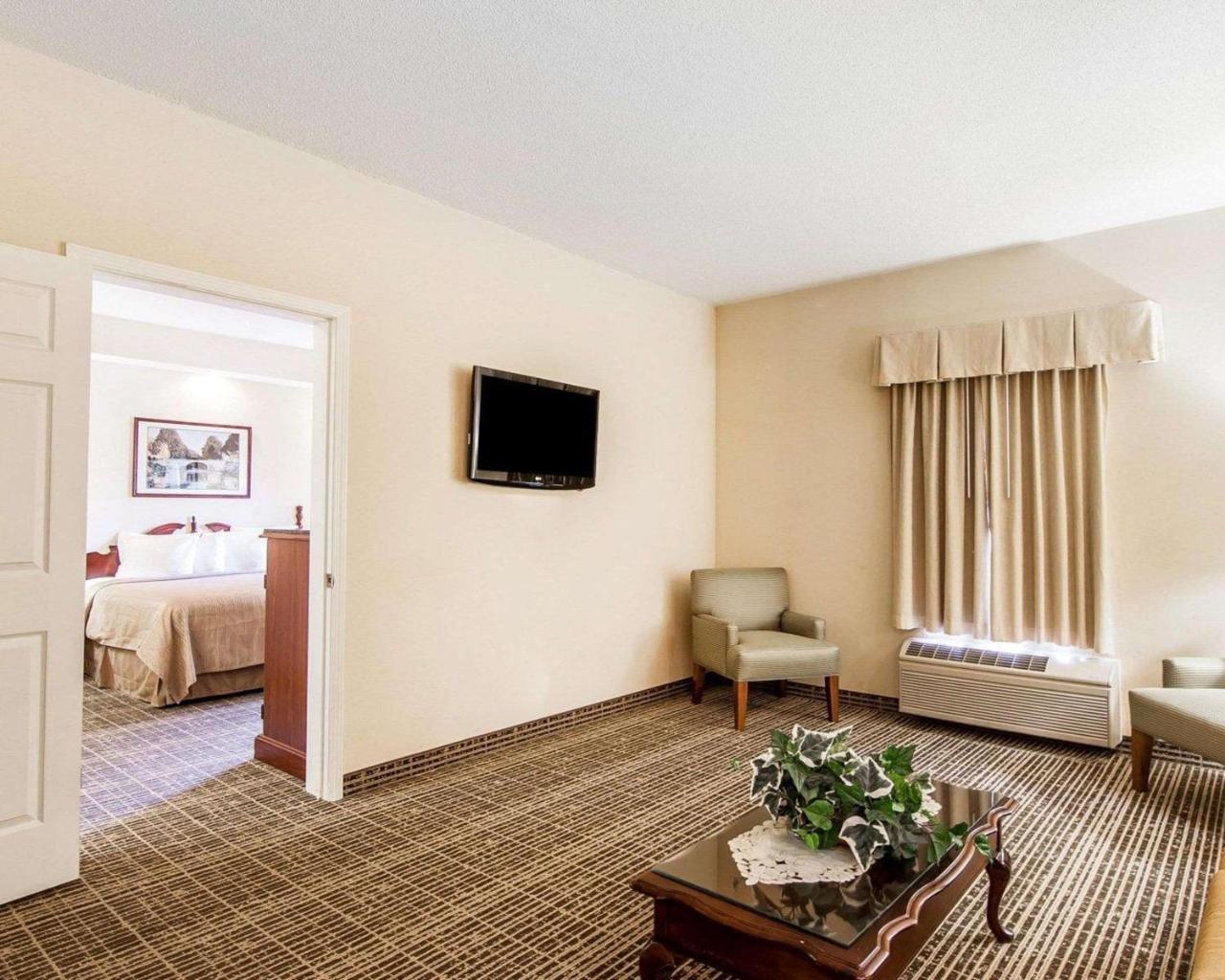 Quality Inn Oak Ridge Extérieur photo